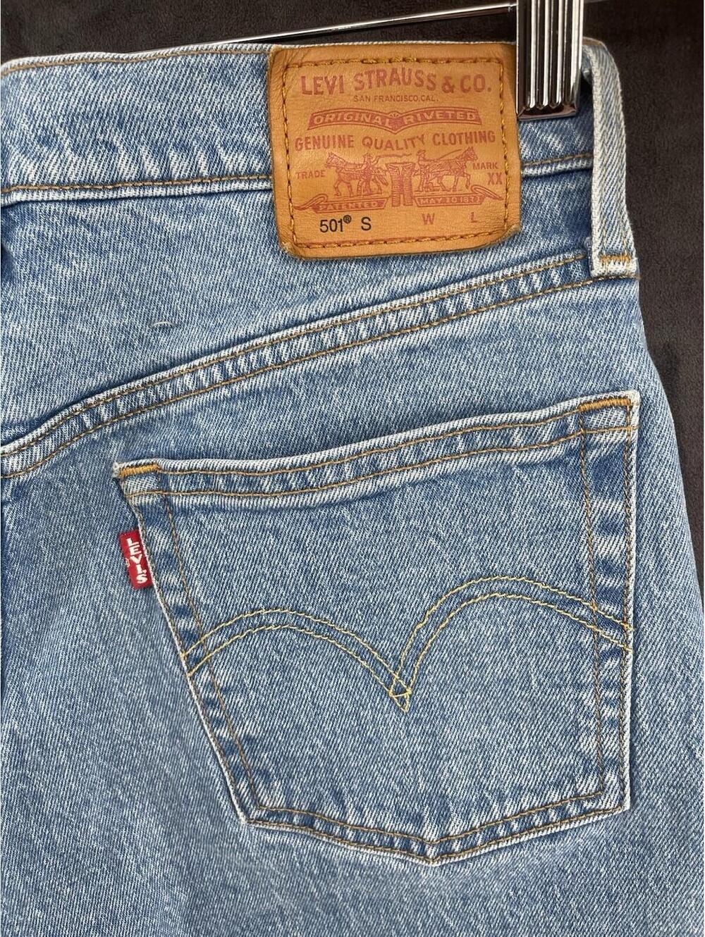Levi’s Premium 501 Skinny Jeans Womens W26 L30 Light Wash Stretch Denim - Picture 3 of 11